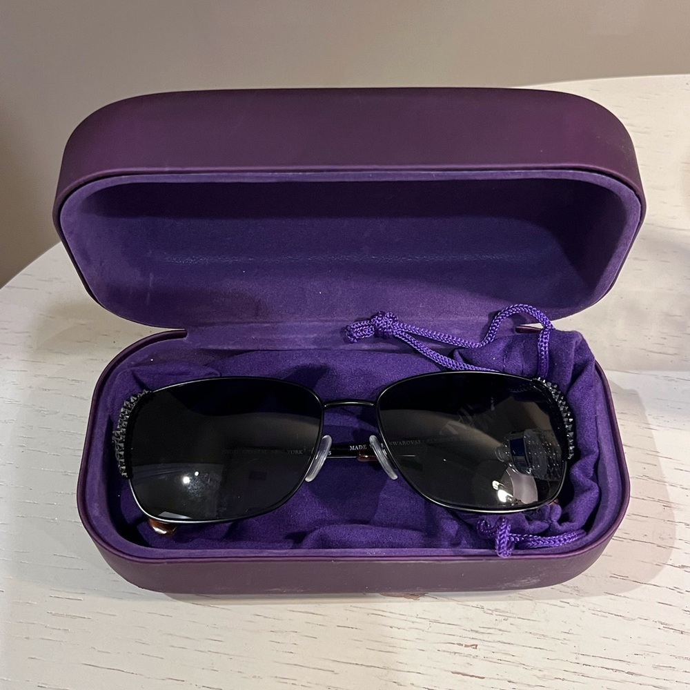 New without tags Jimmy Crystal New York prescription sunglasses.